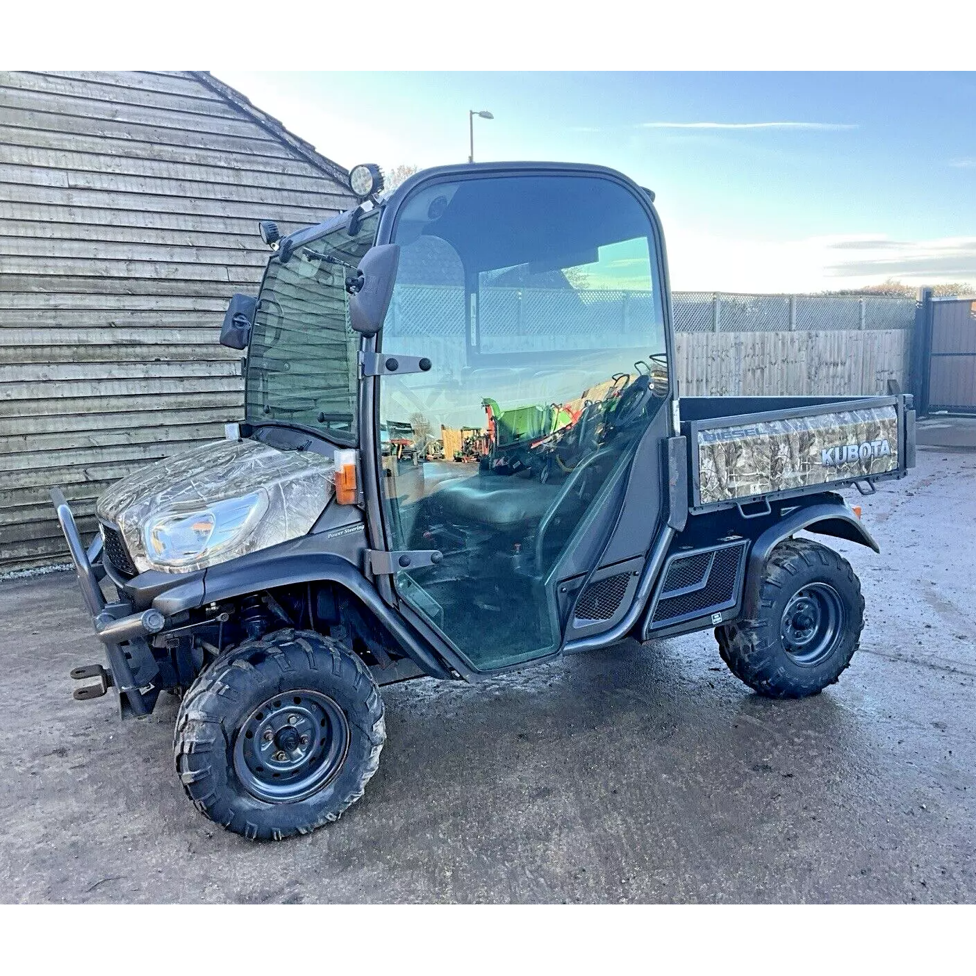 2017 ROAD LEGAL KUBOTA RTV X900 UTILITY VEHICLE